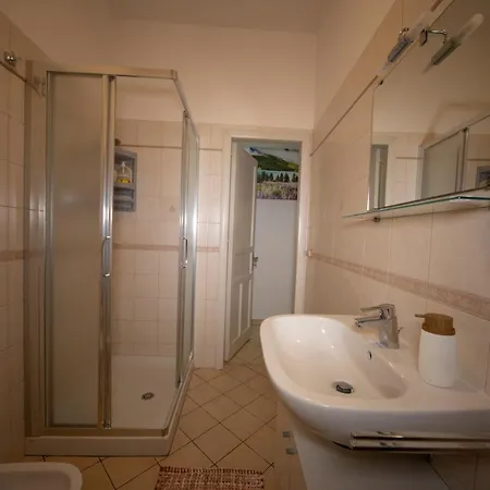 Casa Da Dina Apartamento Módica