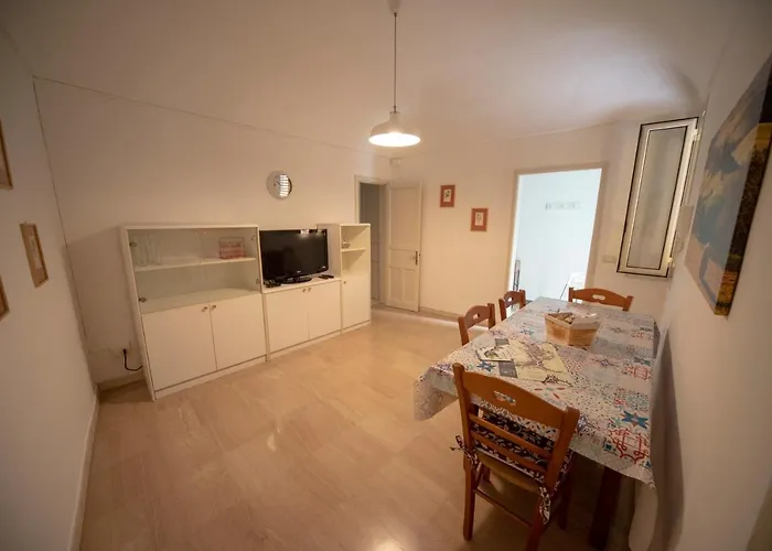 Casa Da Dina Apartman *